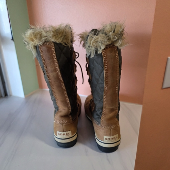 Sorel Tofino II 8 Waterproof Winter Boots Quilted Canvas Upper Leather Trim - Picture 13 of 13